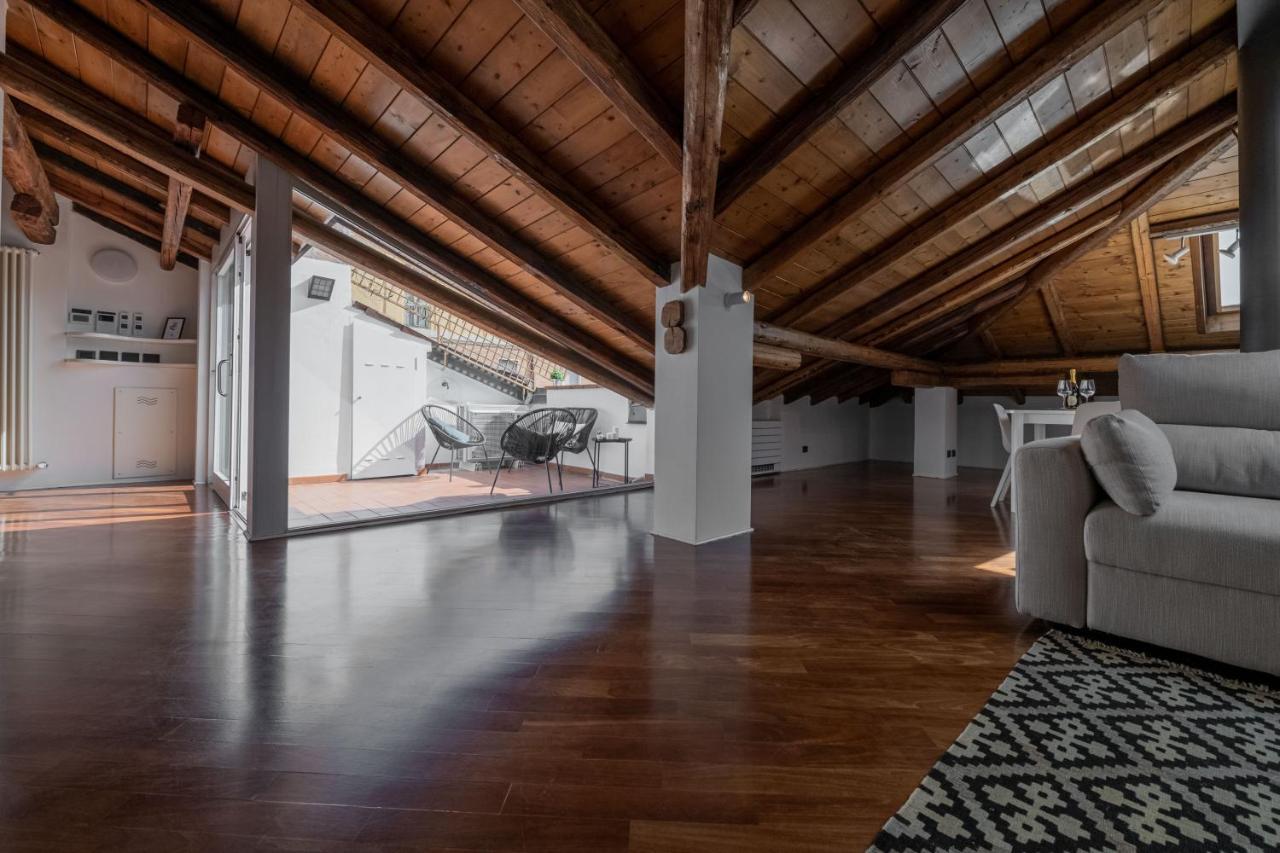 Realkasa Attico Indipendenza Apartman Bologna Kültér fotó