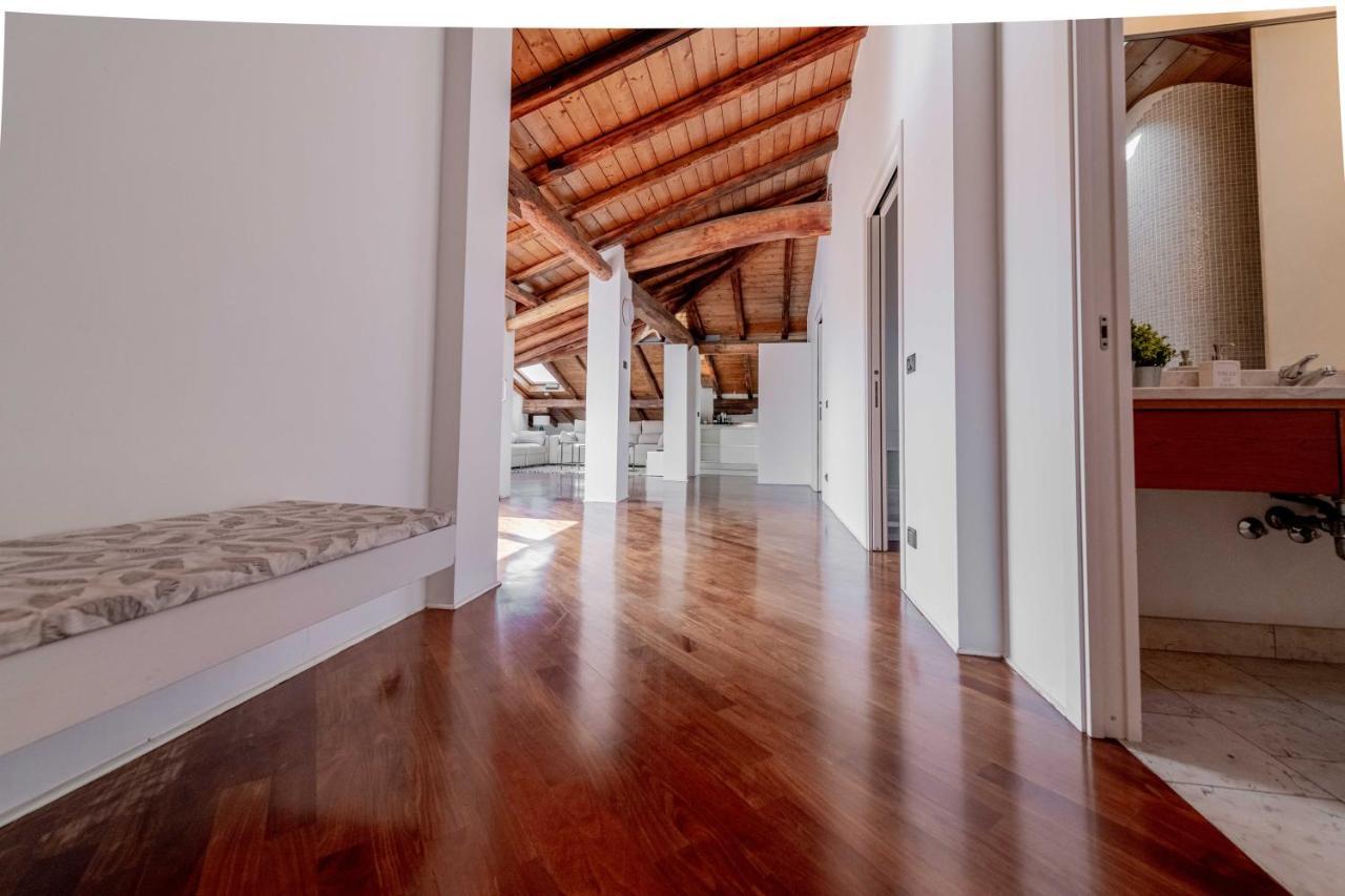 Realkasa Attico Indipendenza Apartman Bologna Kültér fotó