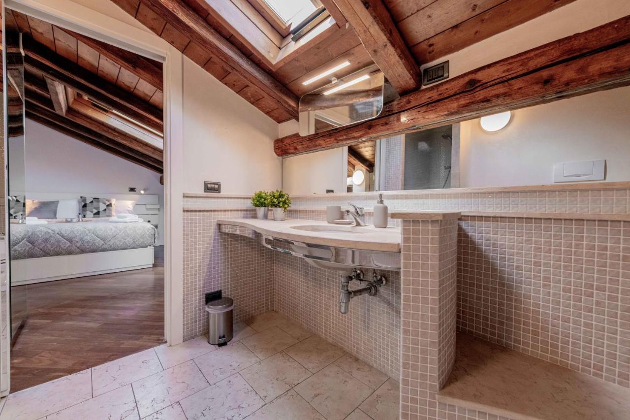Realkasa Attico Indipendenza Apartman Bologna Kültér fotó